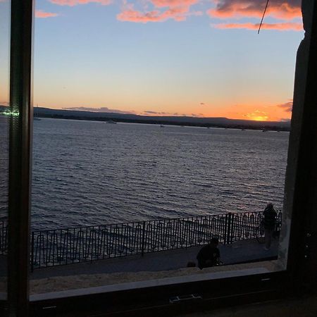 L'Alba E Il Tramonto Vista Mare Leilighet Syracuse Eksteriør bilde